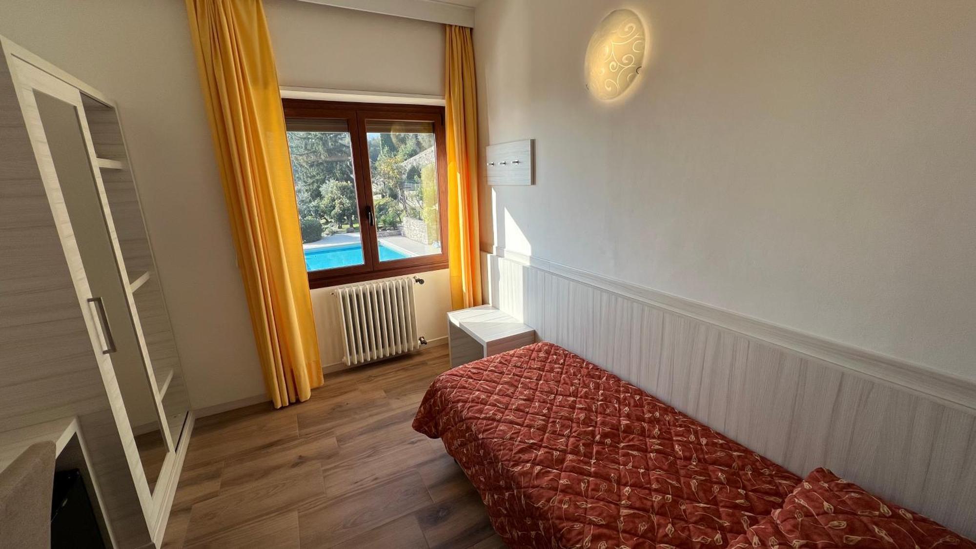 Hotel Palazzina Гарньяно Экстерьер фото