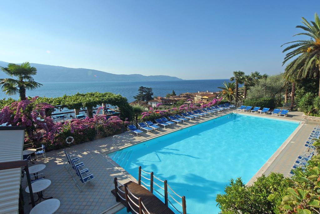 Hotel Palazzina Гарньяно Экстерьер фото