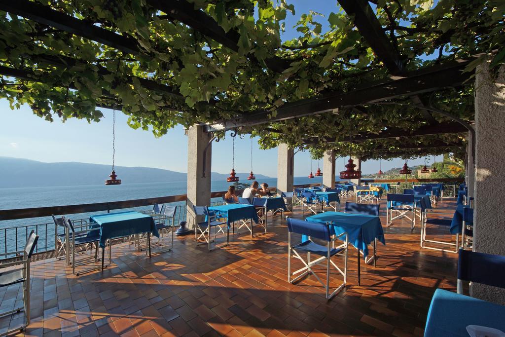 Hotel Palazzina Гарньяно Экстерьер фото