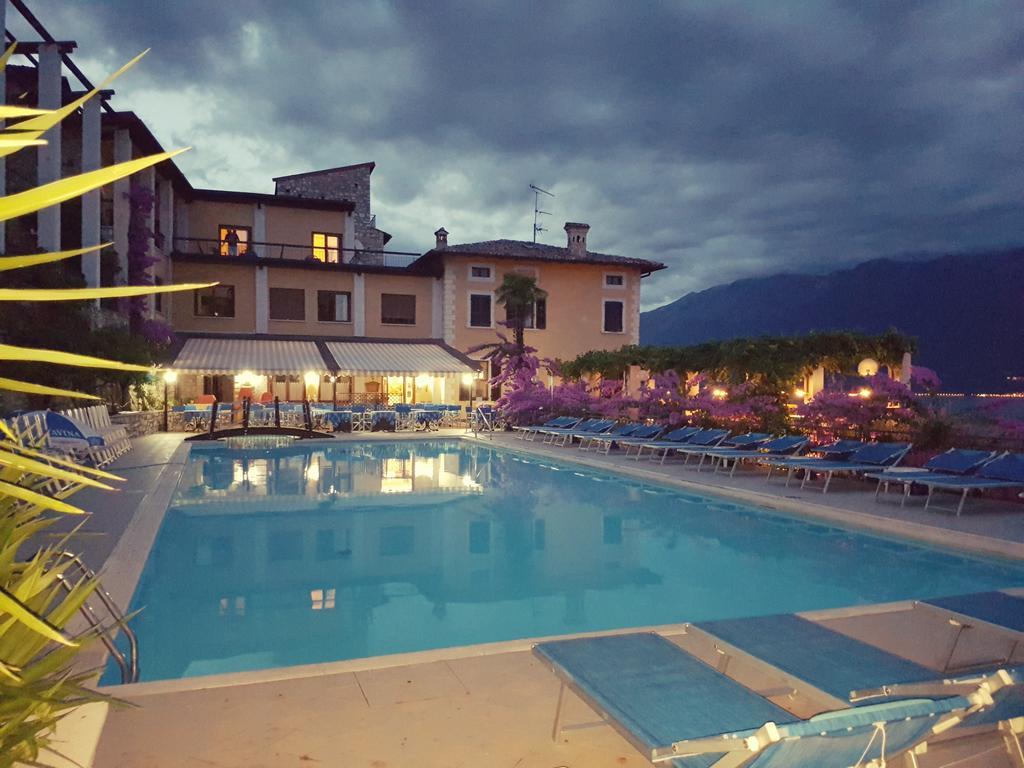Hotel Palazzina Гарньяно Экстерьер фото