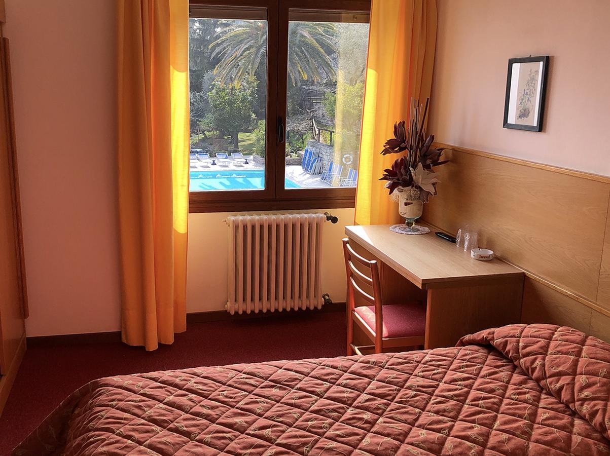 Hotel Palazzina Гарньяно Экстерьер фото